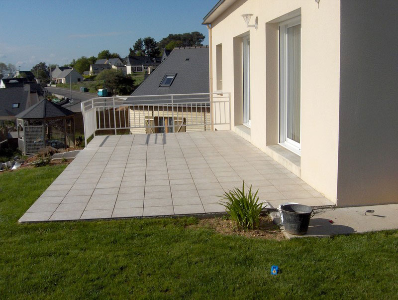 AMÉNAGEMENT ET RÉNOVATION DE TERRASSE